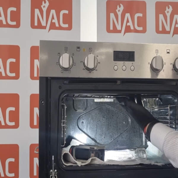 How to Change an Oven Light thumbnail image