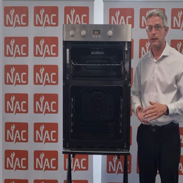 The Role An Electronic Timer Plays In Controlling Your Oven And The Importance Of Setting The Clock thumbnail image